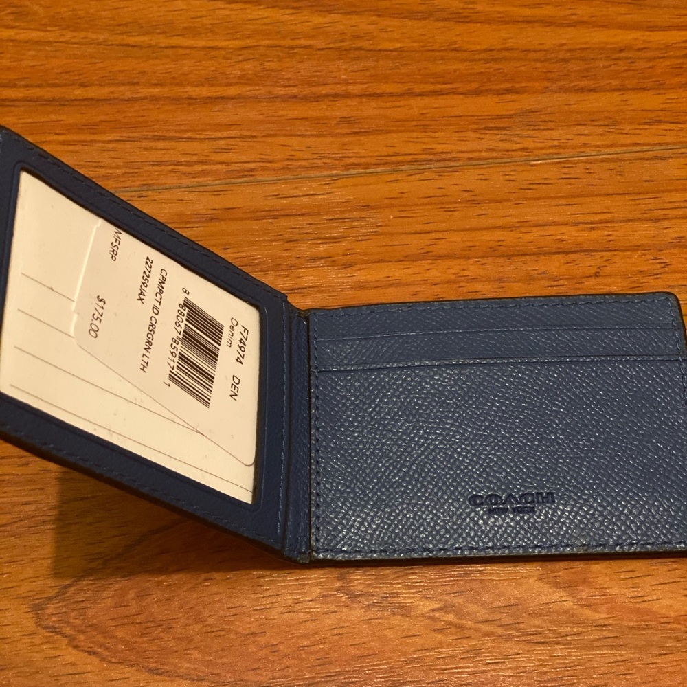 Coach card holder wallet bnwt - Picture 2 of 2